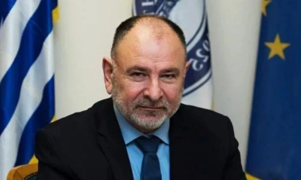 Πρόεδρος Βιοτεχνικού Επιμελητηρίου Πειραιά: Στην εντατική με κορονοϊό
